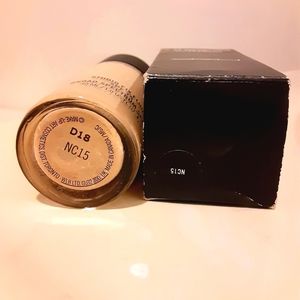 MAC Cosmetics Studio Fix Fluid SPF15